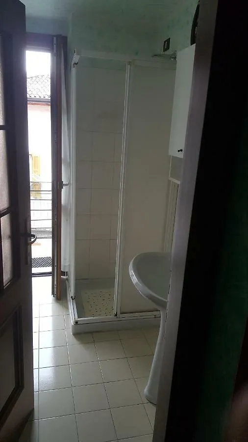 Alex'S Home Crone Italia